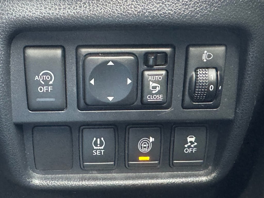 Used Nissan Juke 2015 for sale - 76367583: Photo 28