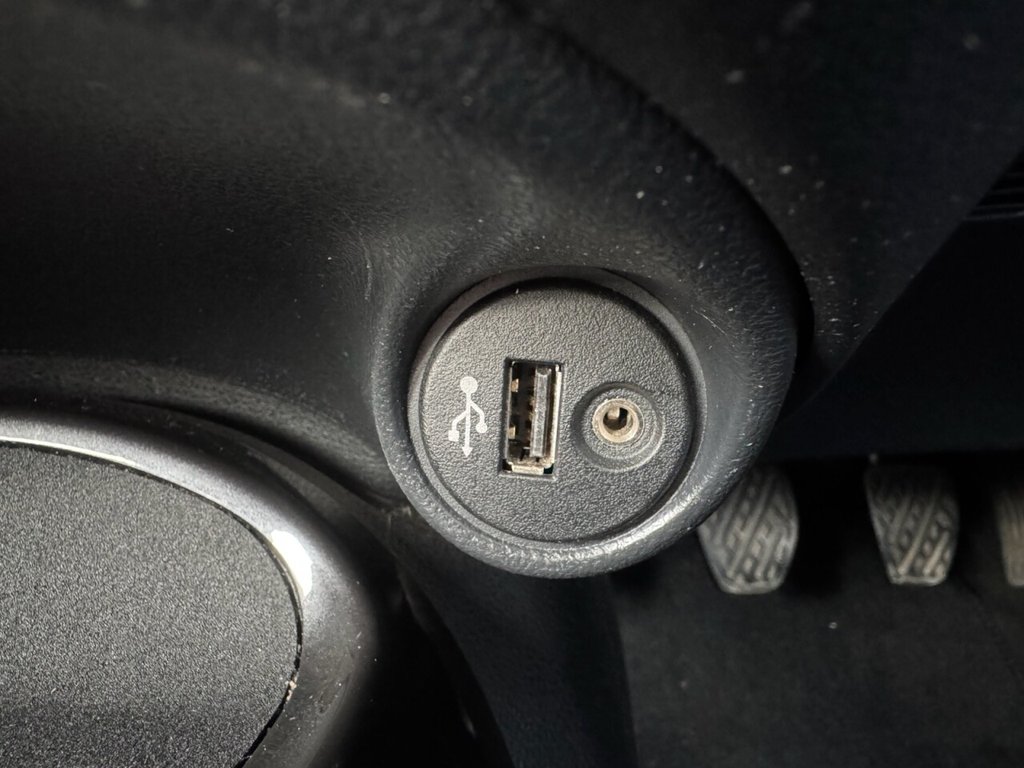 Used Nissan Juke 2015 for sale - 76367583: Photo 35