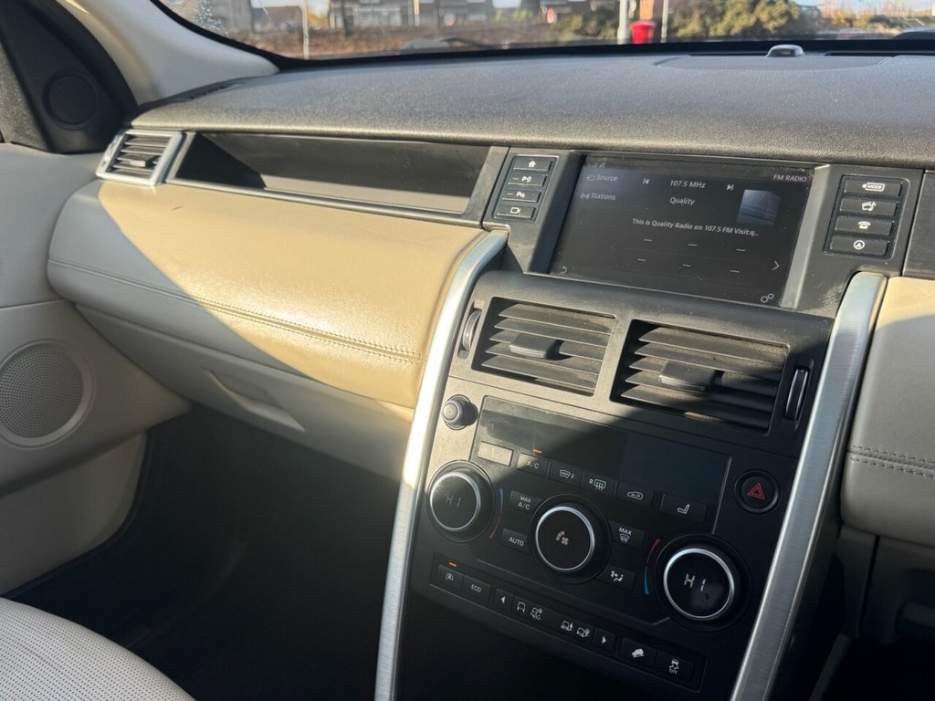 Used Land Rover Discovery Sport 2015 for sale - 76536165: Photo 43