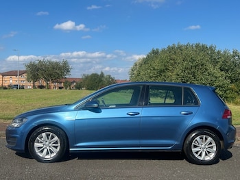 Used Volkswagen Golf 2014 for sale - 75798283: Photo