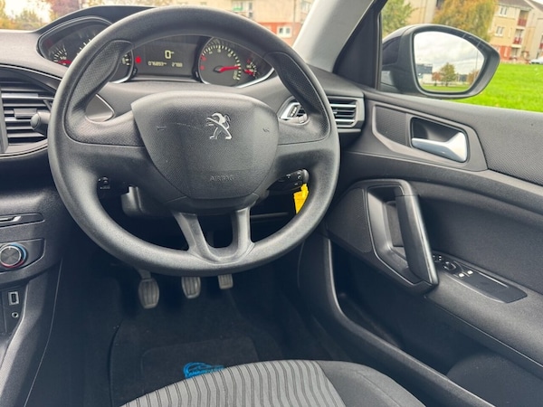 Used Peugeot 308 2016 for sale - 76092502: Photo 20