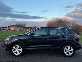 Used Nissan Qashqai 2018 for sale - 77369383: Photo