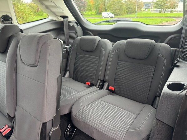 Used Ford Grand C-Max 2016 for sale - 76172836: Photo 18