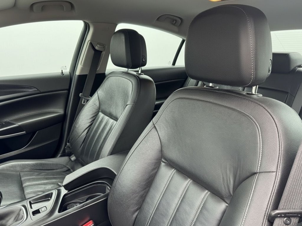 Used Vauxhall Insignia 2015 for sale - 77890858: Photo 12