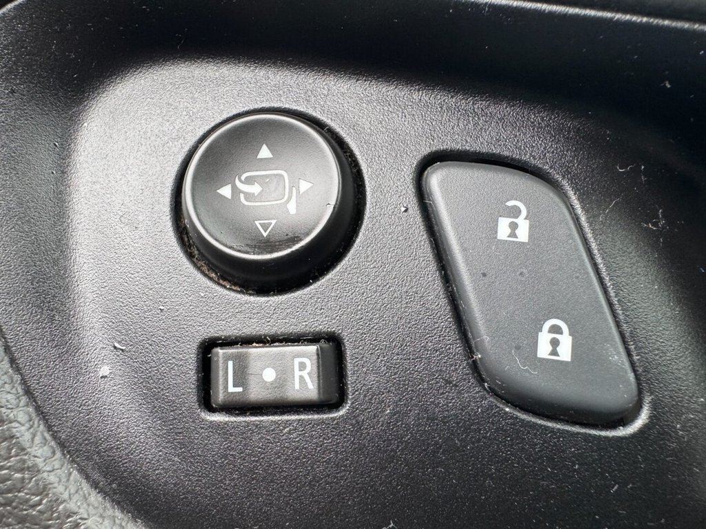 Used Vauxhall Insignia 2015 for sale - 77890858: Photo 17