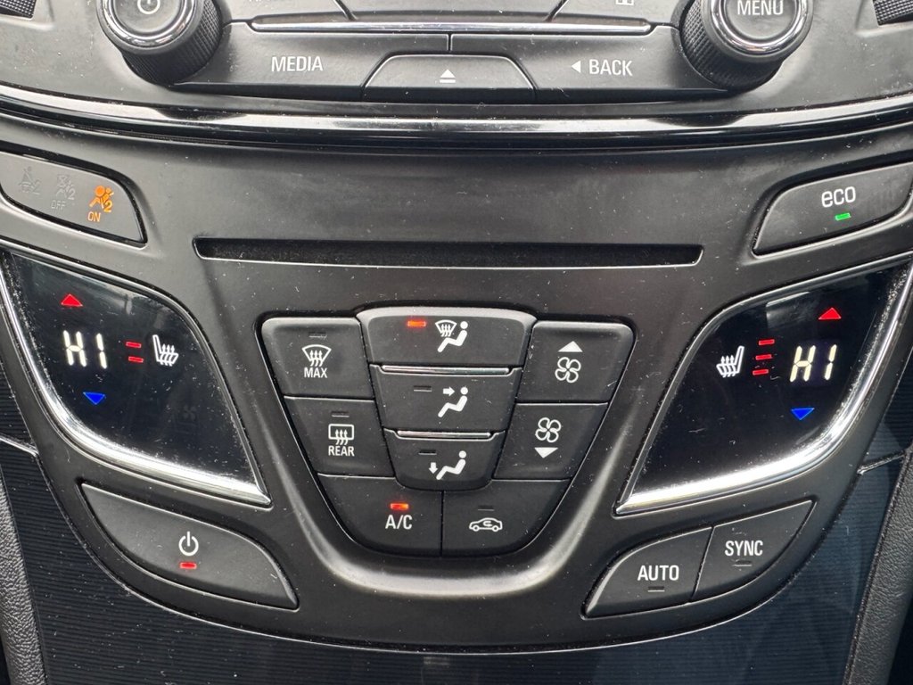 Used Vauxhall Insignia 2015 for sale - 77890858: Photo 20