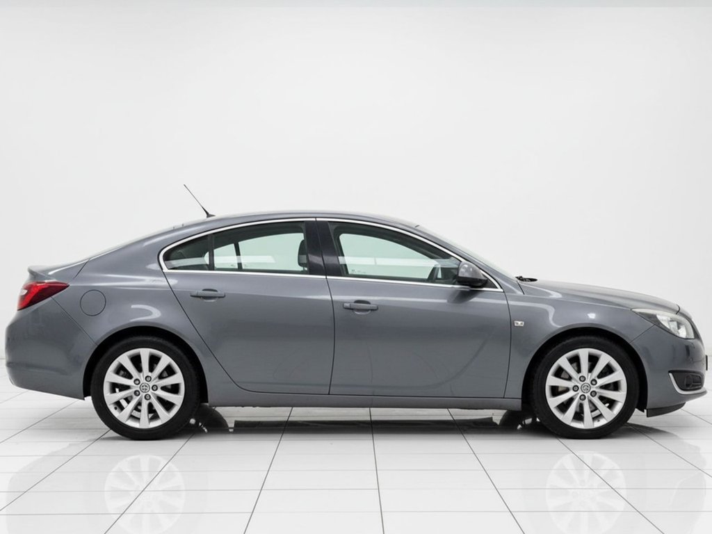 Used Vauxhall Insignia 2015 for sale - 77890858: Photo 6