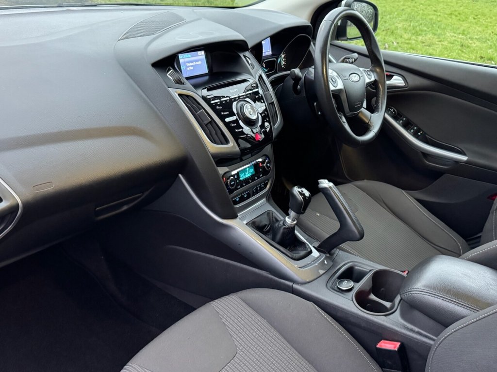 Used Ford Focus 2012 for sale - 77275927: Photo 17