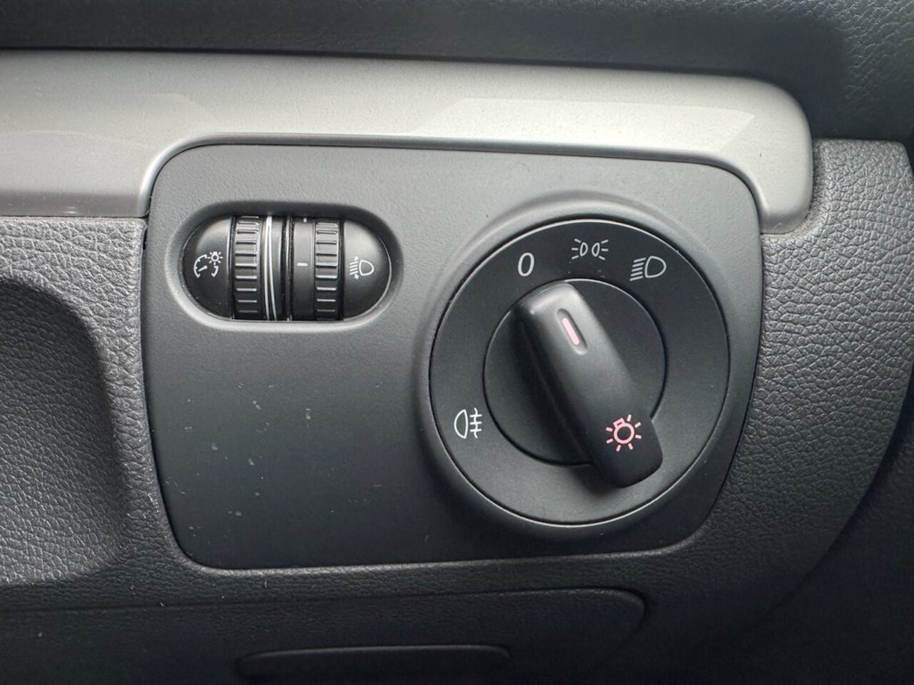 Used Volkswagen Golf 2012 for sale - 77748268: Photo 24