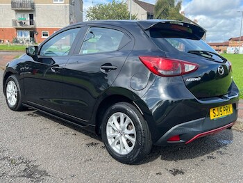 Used Mazda Mazda2 2015 for sale - 75832464: Photo