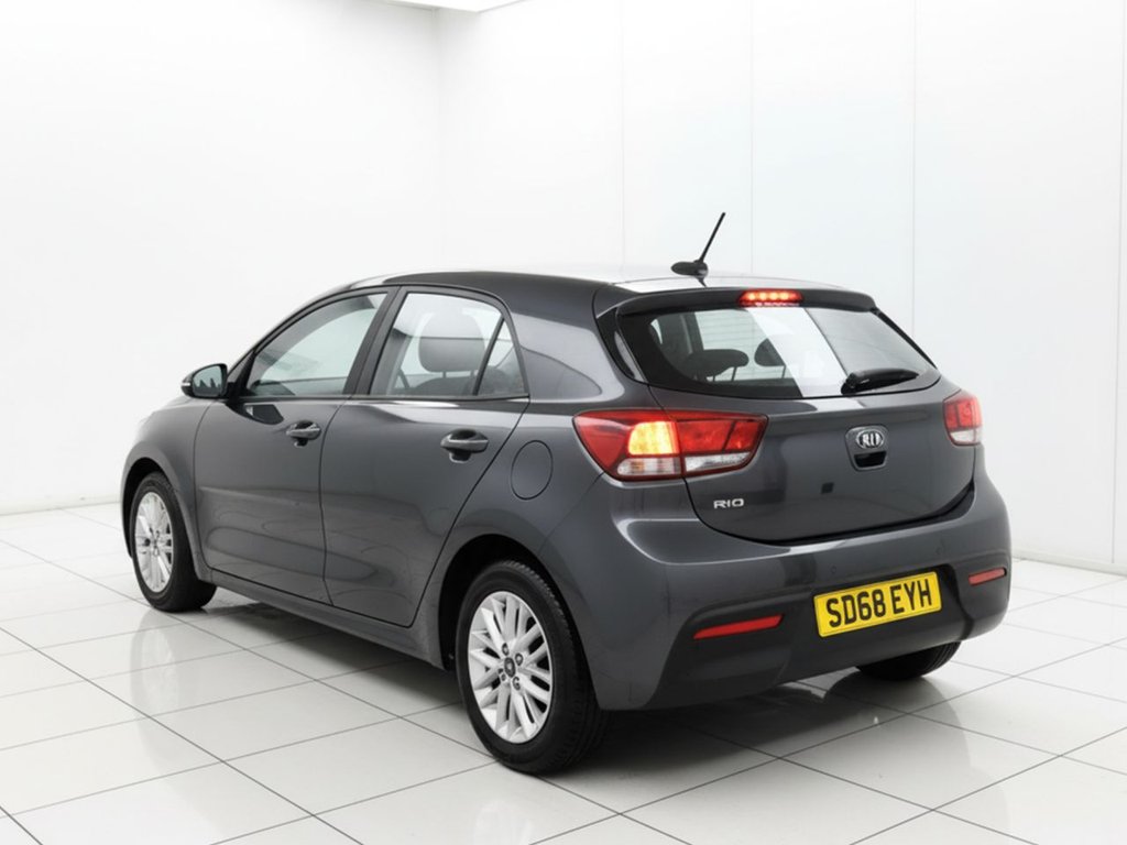 Used Kia Rio 2018 for sale - 77952395: Photo 4