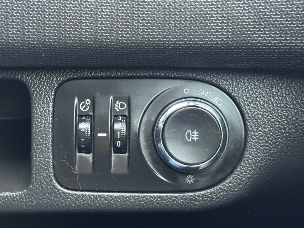 Used Vauxhall Meriva 2016 for sale - 77463692: Photo 26