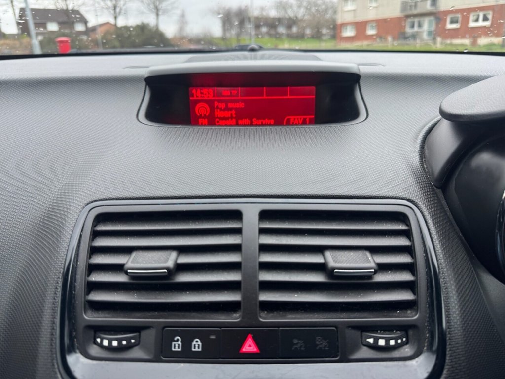 Used Vauxhall Meriva 2016 for sale - 77463692: Photo 34