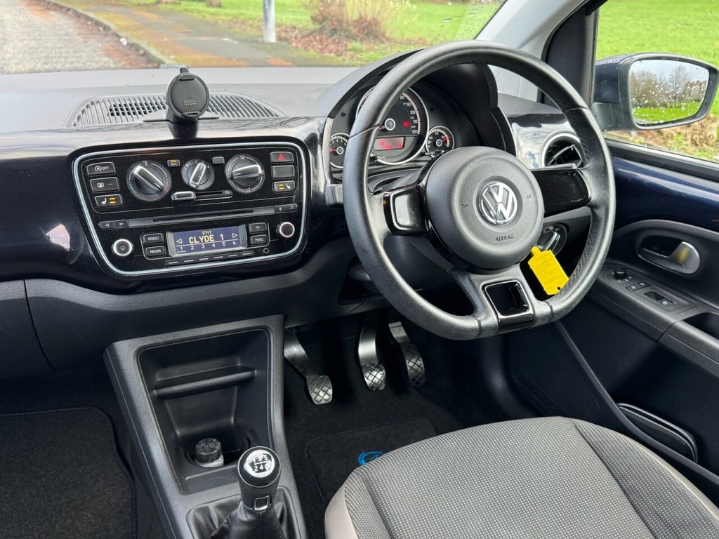 Used Volkswagen up! 2014 for sale - 77165869: Photo 16