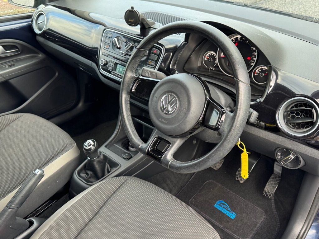 Used Volkswagen up! 2014 for sale - 77165869: Photo 19