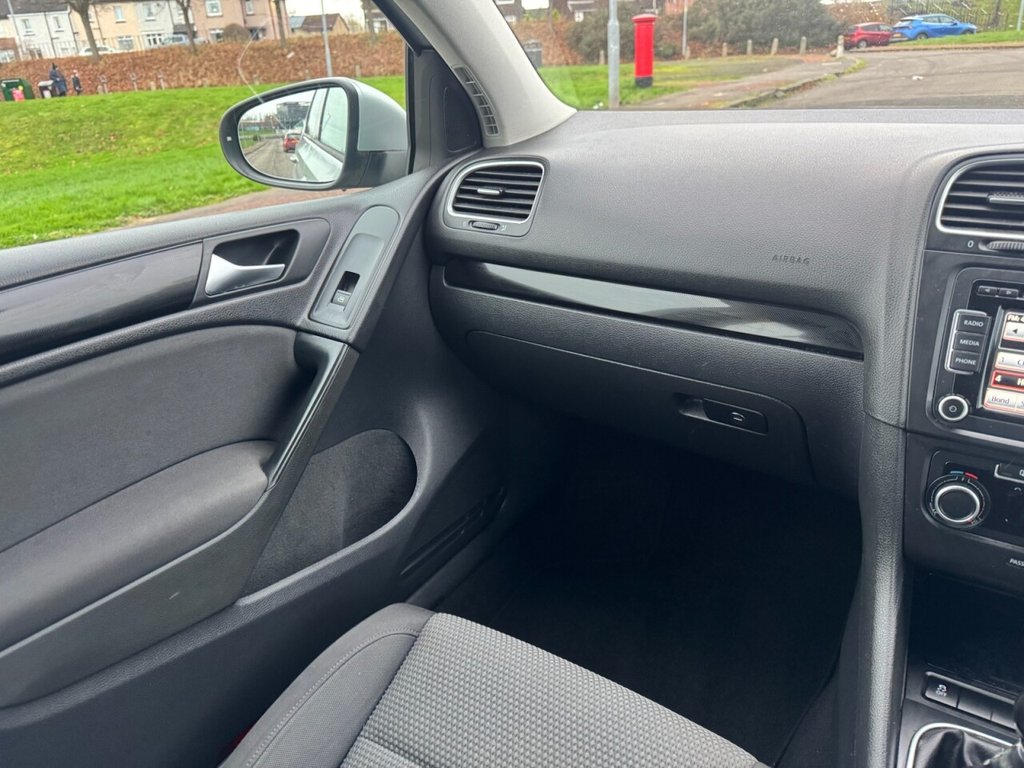 Used Volkswagen Golf 2012 for sale - 76632248: Photo 24