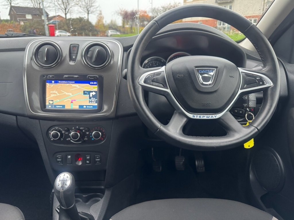 Used Dacia Sandero Stepway 2017 for sale - 76617266: Photo 18