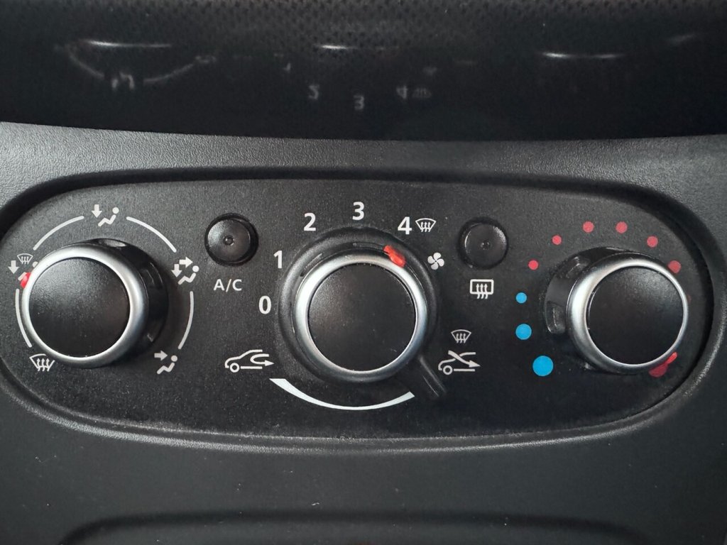 Used Dacia Sandero Stepway 2017 for sale - 76617266: Photo 29