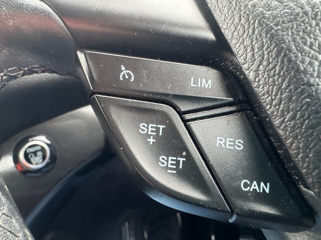 Used Ford Kuga 2017 for sale - 76256116: Photo 30