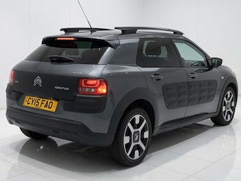 Used Citroen C4 Cactus 2015 for sale - 79178678: Photo