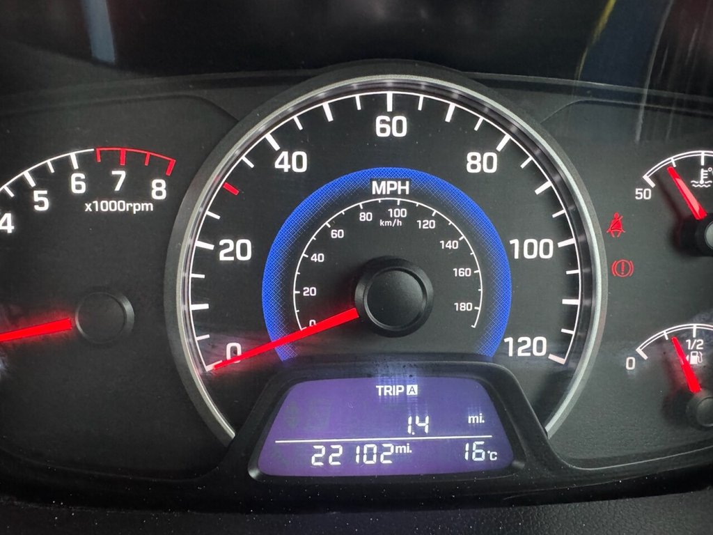 Used Hyundai i10 2016 for sale - 75346771: Photo 25