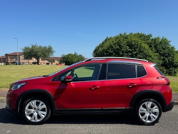 Used Peugeot 2008 2017 for sale - 78985710: Photo
