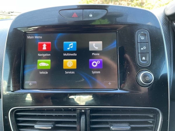 Used Renault Clio 2018 for sale - 76223262: Photo 22