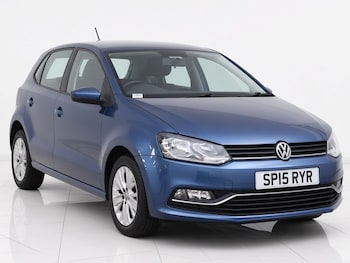 Used Volkswagen Polo 2015 for sale - 79518273: Photo