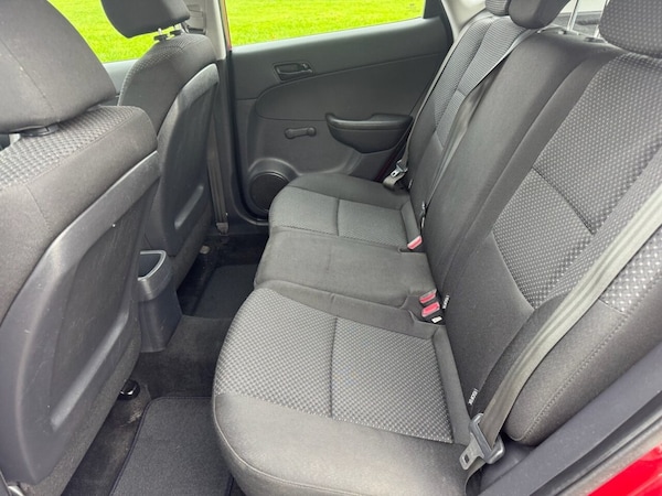 Used Hyundai i30 2011 for sale - 76313221: Photo 18