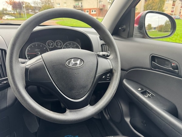 Used Hyundai i30 2011 for sale - 76313221: Photo 20