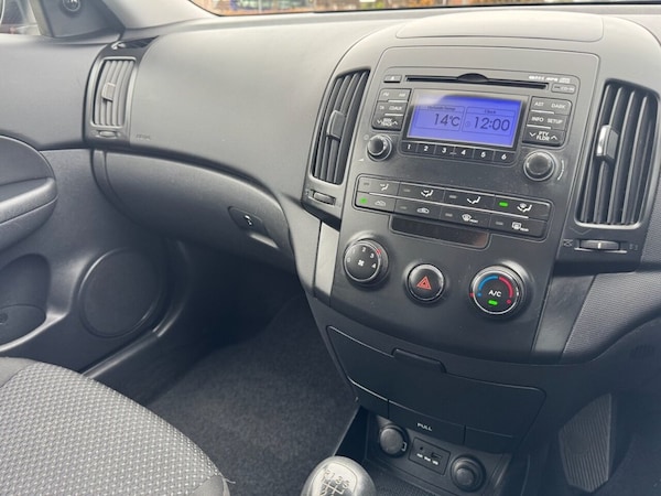 Used Hyundai i30 2011 for sale - 76313221: Photo 34