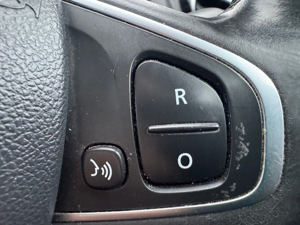 Used Renault Clio 2016 for sale - 76910111: Photo 28