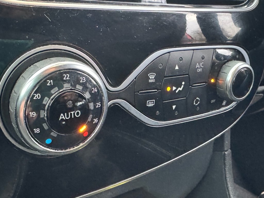 Used Renault Clio 2016 for sale - 76910111: Photo 36