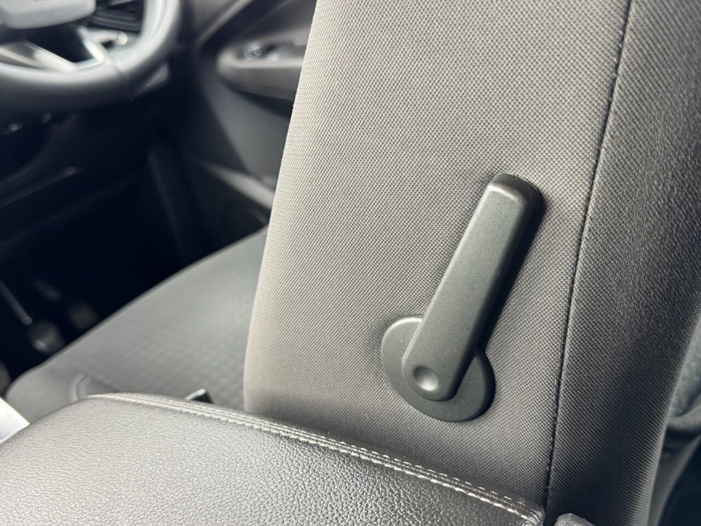 Used Ford C-Max 2016 for sale - 77835896: Photo 22