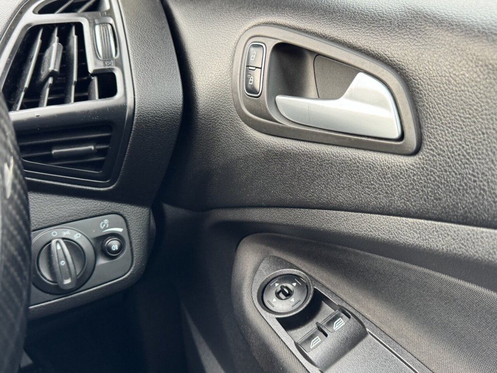 Used Ford C-Max 2016 for sale - 77835896: Photo 29