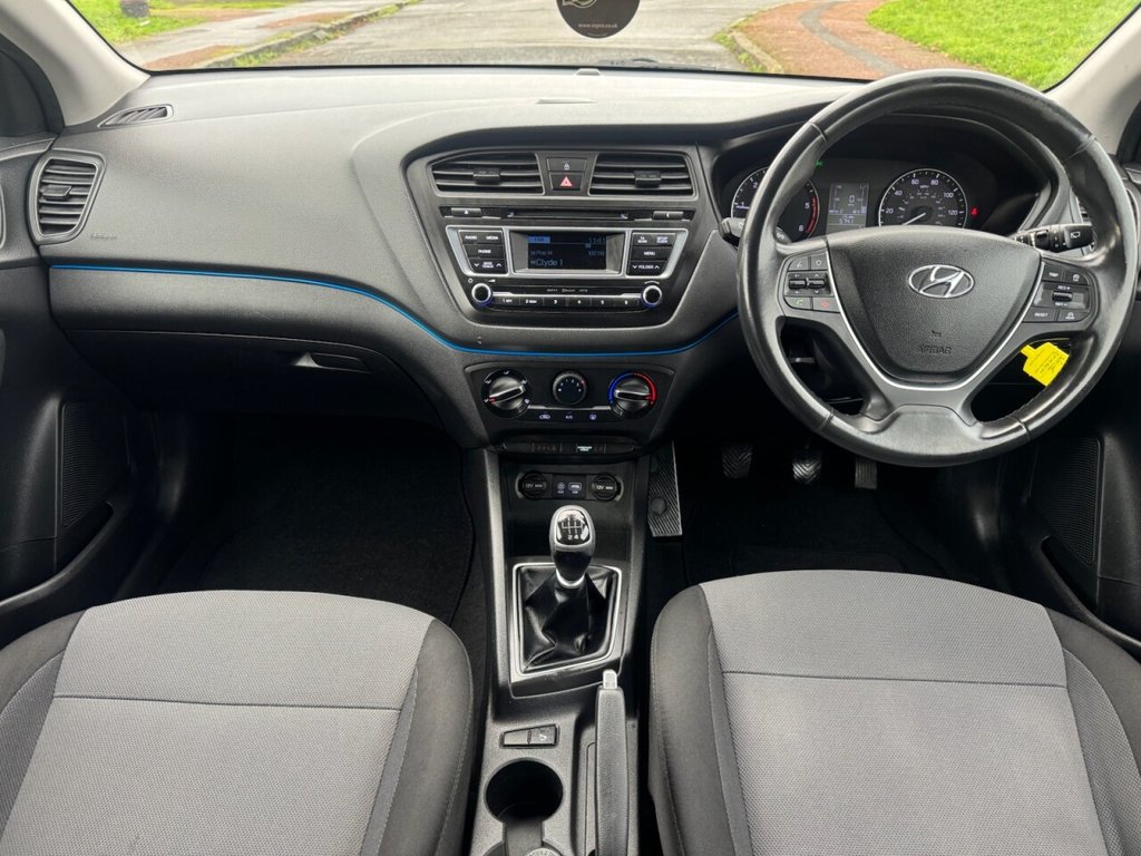 Used Hyundai i20 2015 for sale - 76841153: Photo 17