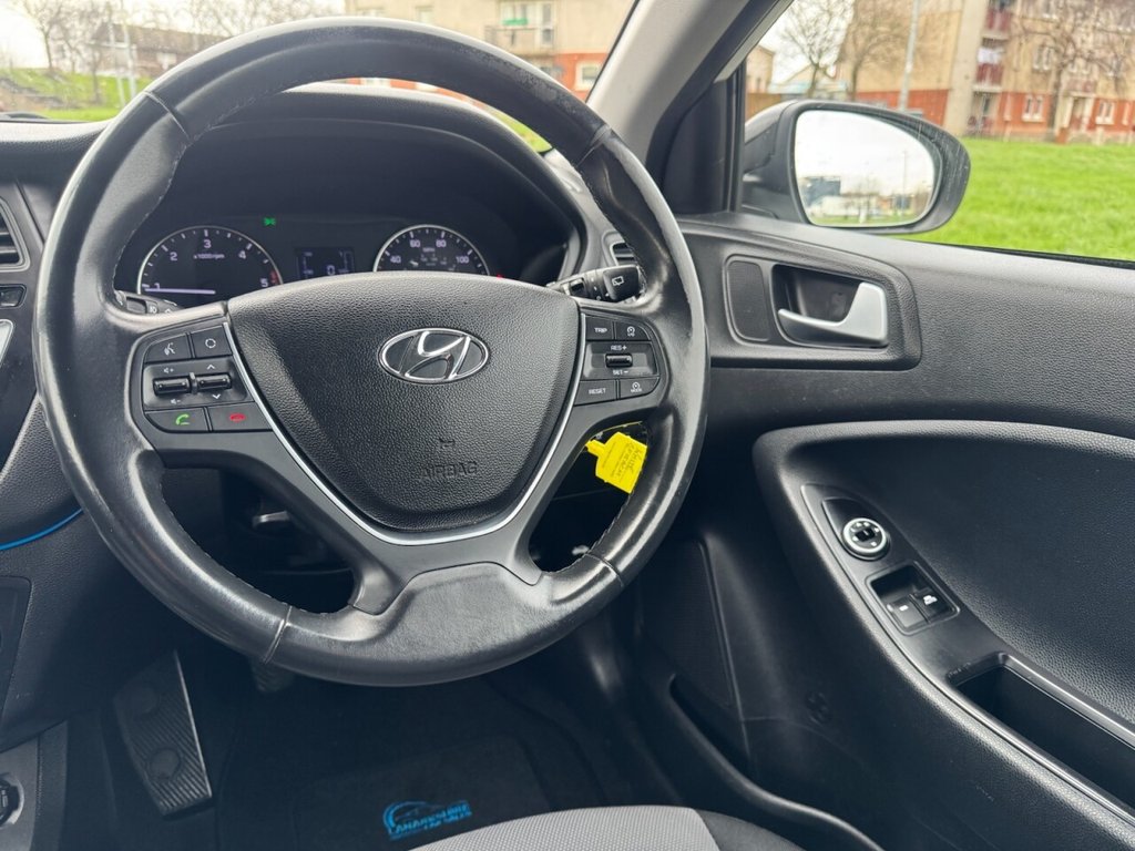 Used Hyundai i20 2015 for sale - 76841153: Photo 19