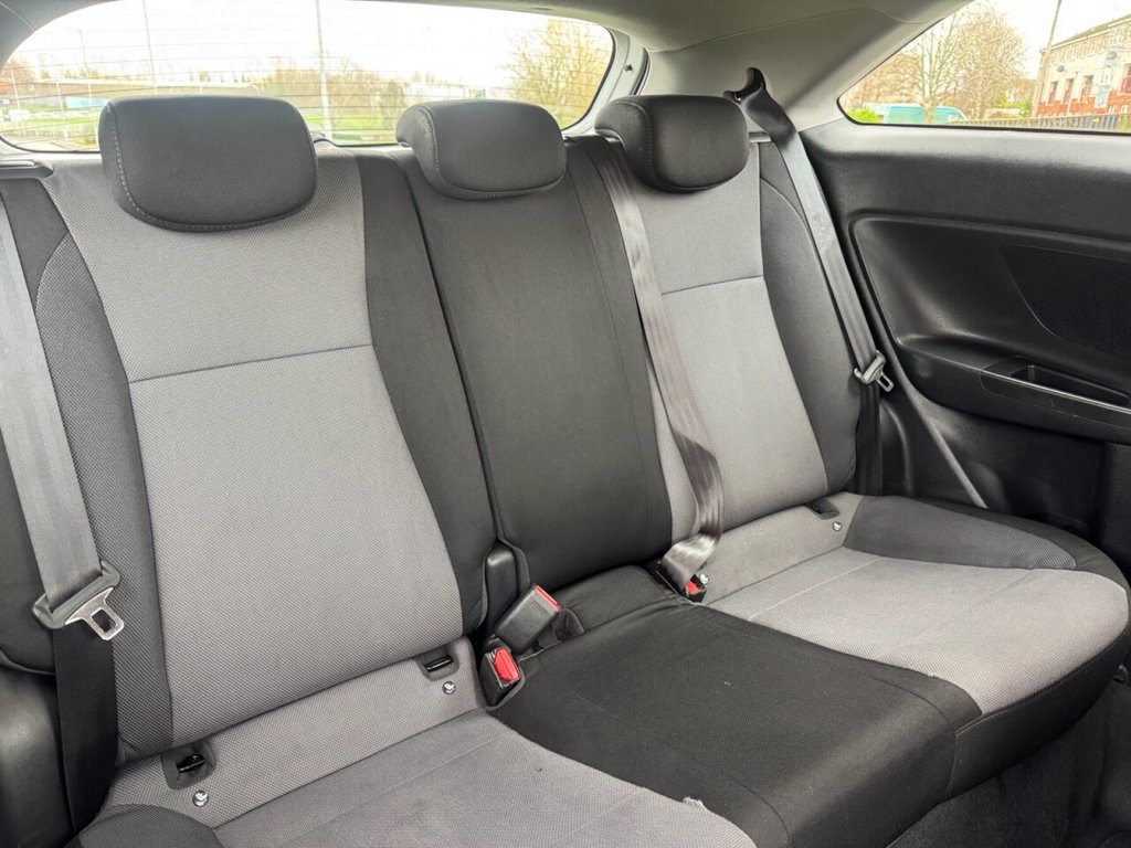 Used Hyundai i20 2015 for sale - 76841153: Photo 23