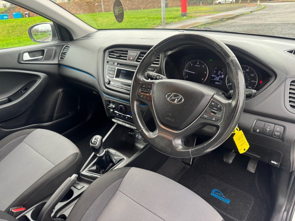 Used Hyundai i20 2015 for sale - 76841153: Photo 24