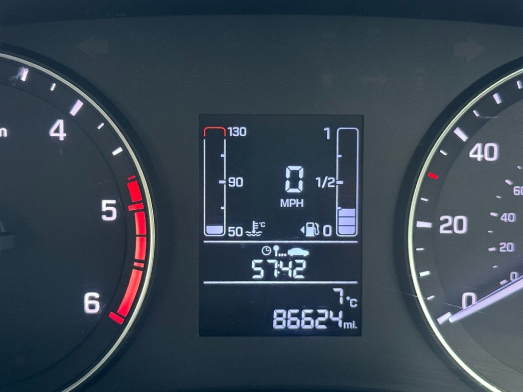 Used Hyundai i20 2015 for sale - 76841153: Photo 31