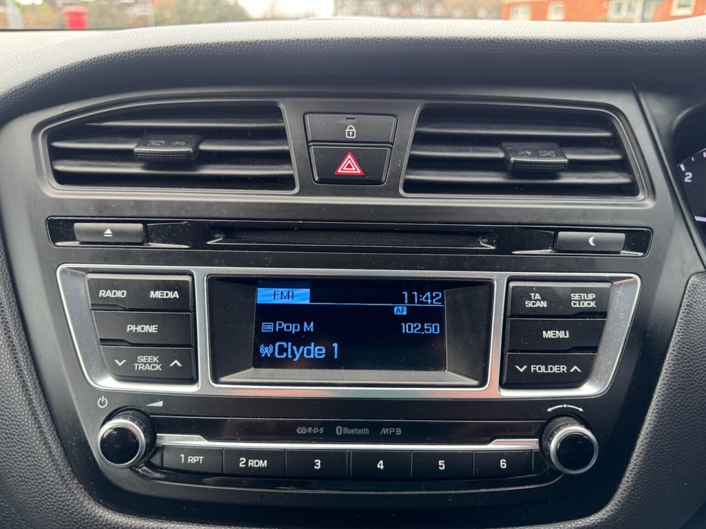 Used Hyundai i20 2015 for sale - 76841153: Photo 32