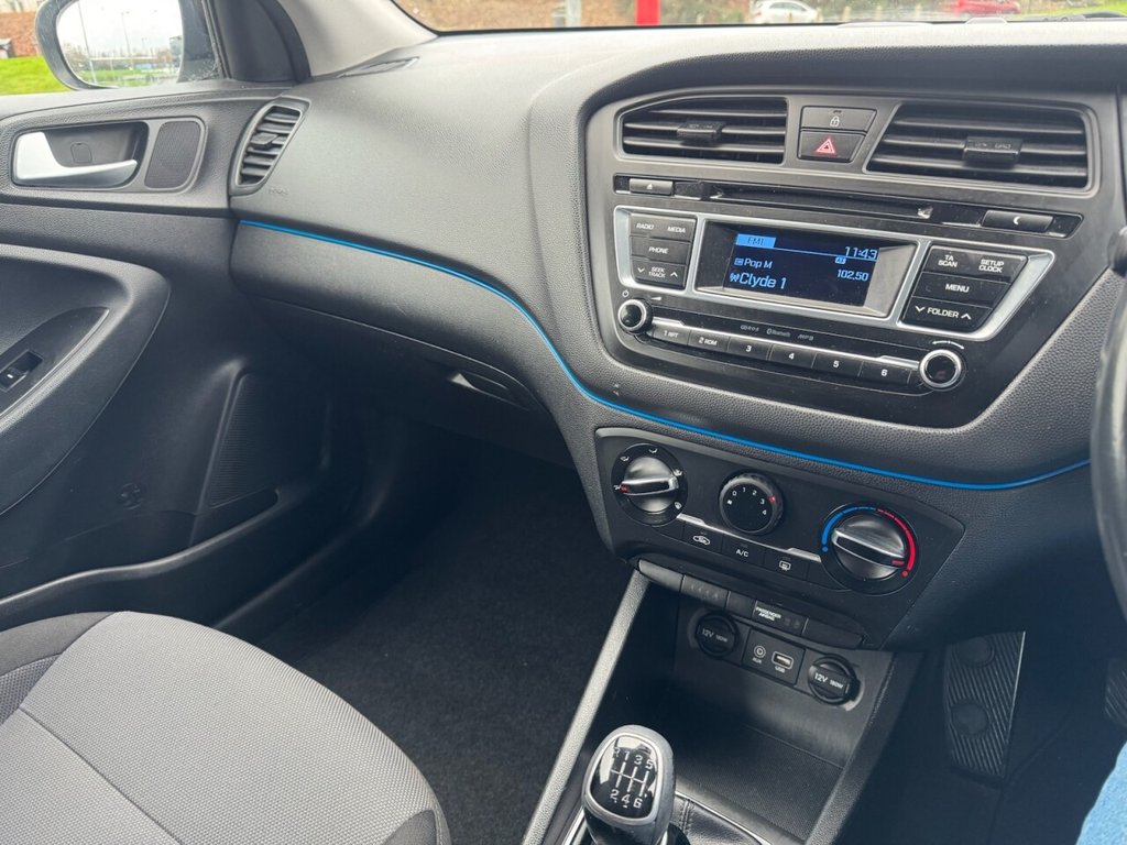 Used Hyundai i20 2015 for sale - 76841153: Photo 37