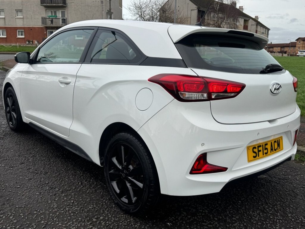 Used Hyundai i20 2015 for sale - 76841153: Photo 4