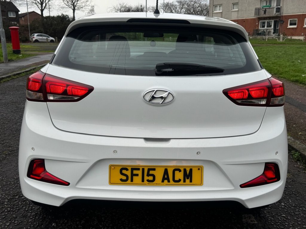 Used Hyundai i20 2015 for sale - 76841153: Photo 5
