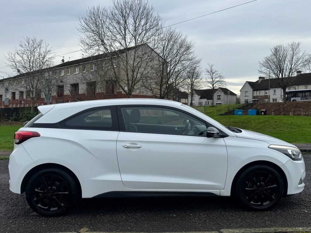 Used Hyundai i20 2015 for sale - 76841153: Photo 8