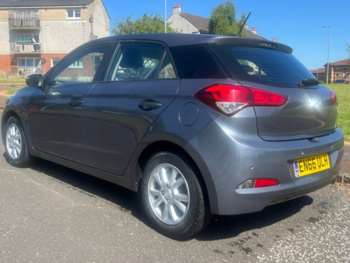 Used Hyundai i20 2017 for sale - 74570682: Photo