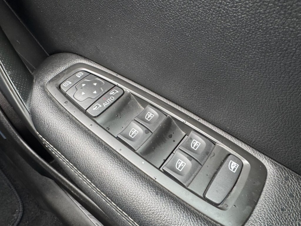 Used Renault Megane 2017 for sale - 77967066: Photo 26