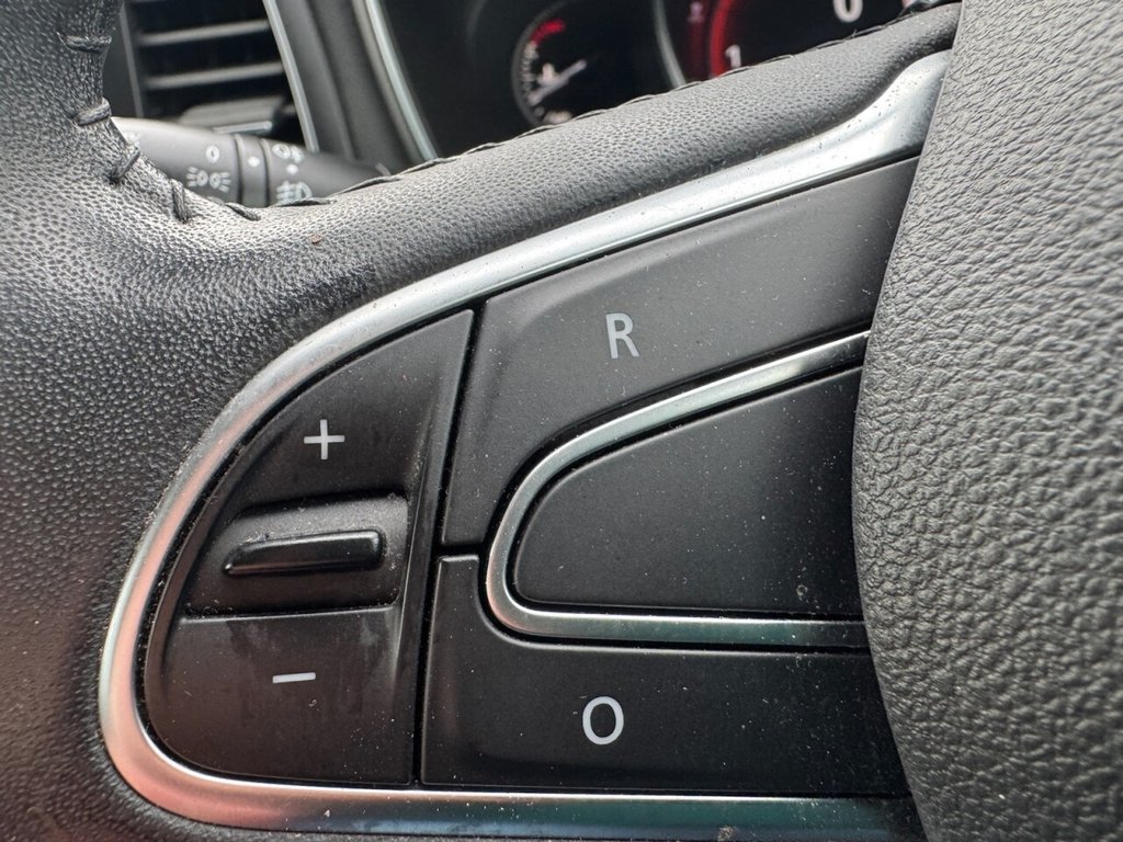 Used Renault Megane 2017 for sale - 77967066: Photo 29