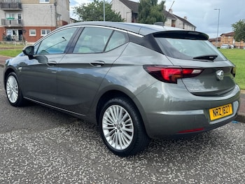 Used Vauxhall Astra 2017 for sale - 79384929: Photo