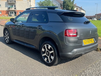 Used Citroen C4 Cactus 2015 for sale - 79265393: Photo